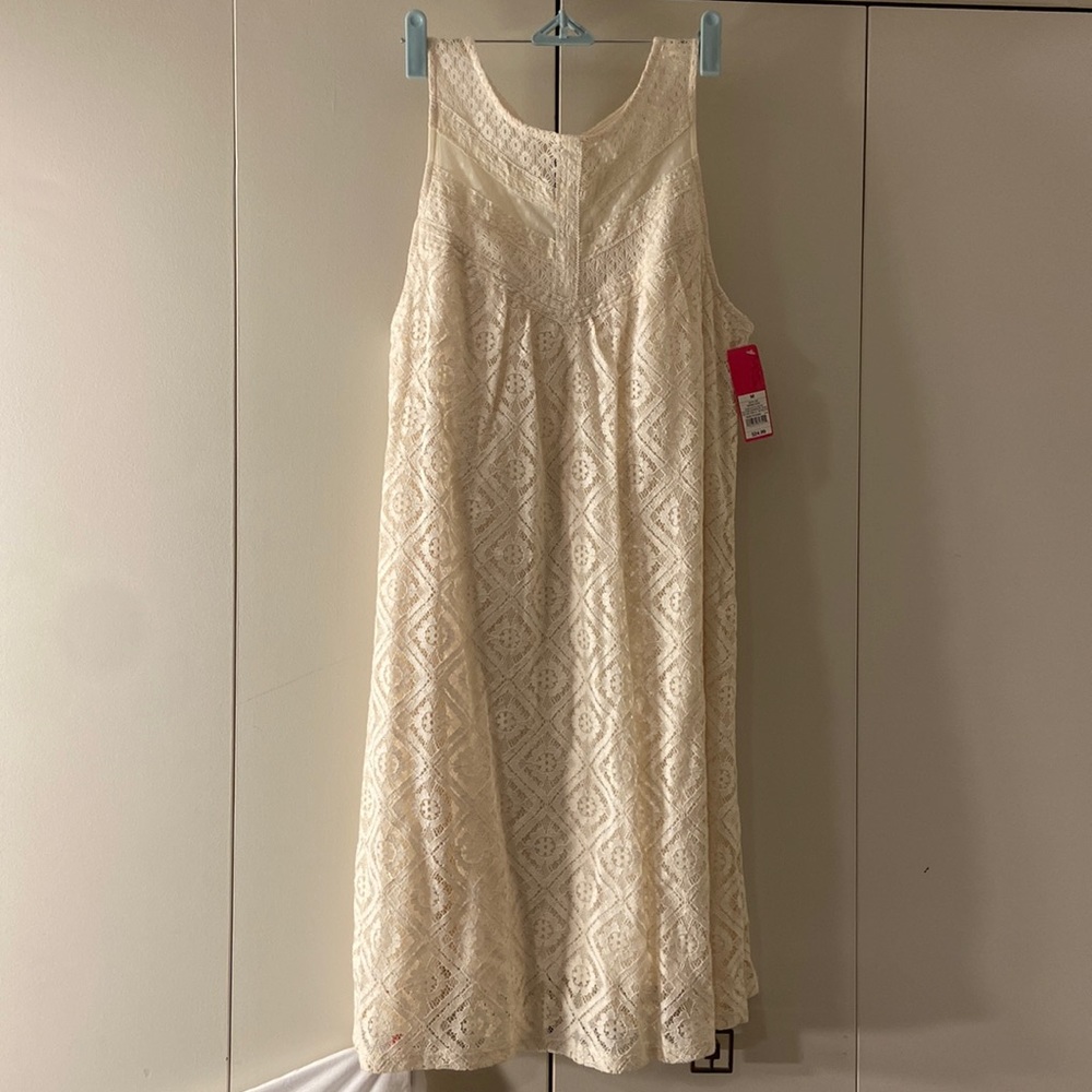Lace‎ dress, cream color